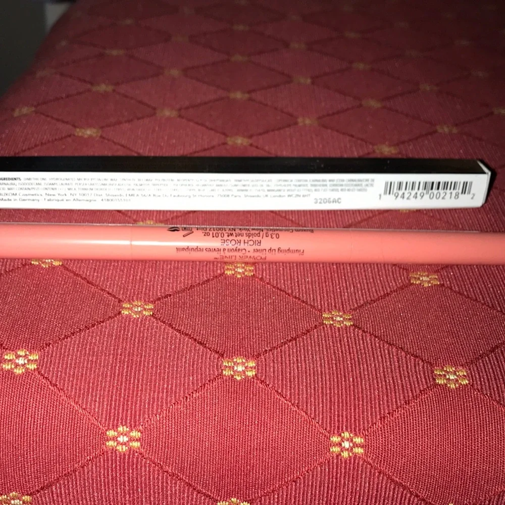 Buxom Power Line Liner in rich rose NEW - Picture 4 of 9